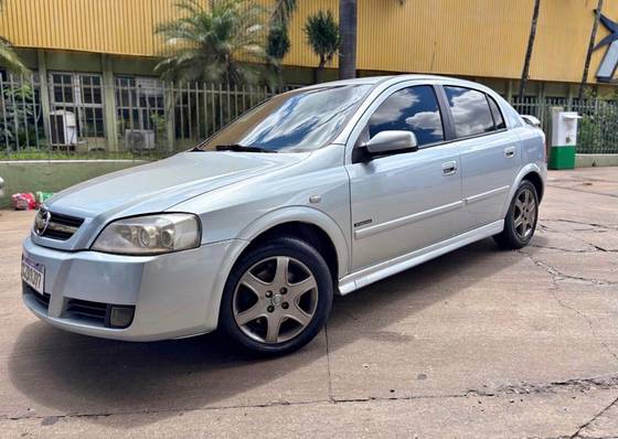 CHEVROLET ASTRA 2.0 MPFI ADVANTAGE 8V FLEX 4P MANUAL